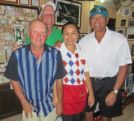 Tuesday’s winners and B Flight runner-up George King pose with ‘The Boss’, a.k.a. Pu.